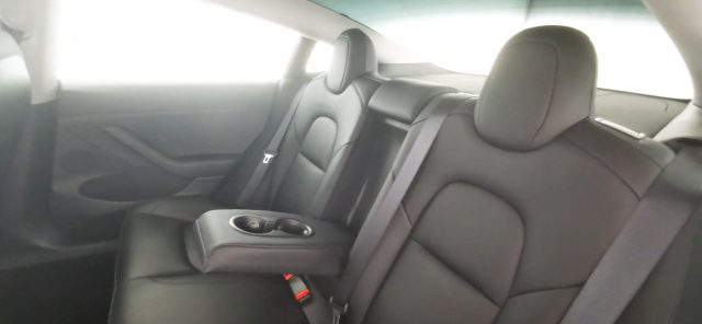 TESLA Model 3 usata, con Sensore di pioggia