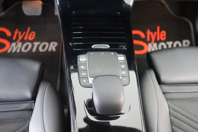 MERCEDES-BENZ A 180 usata, con Climatizzatore