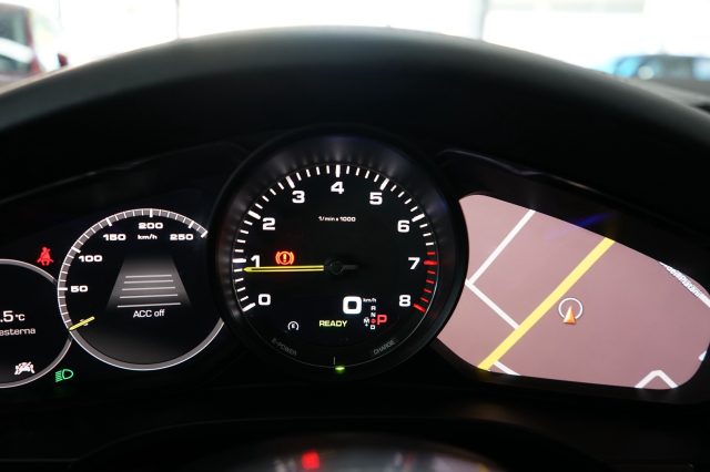 PORSCHE Cayenne usata, con Kit antipanne
