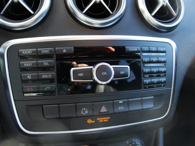MERCEDES-BENZ A 180 usata, con Volante in pelle