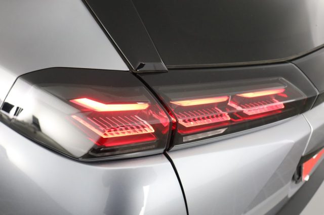 PEUGEOT 2008 usata 9