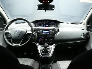 LANCIA Ypsilon usata, con Controllo trazione