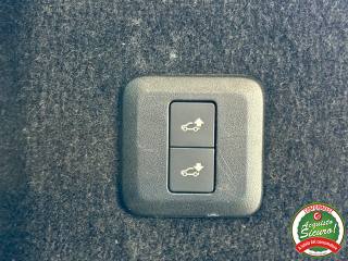 LAND ROVER Range Rover Sport usata, con Leve al volante