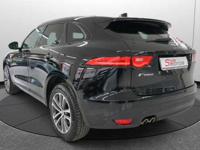 JAGUAR F-Pace usata 28