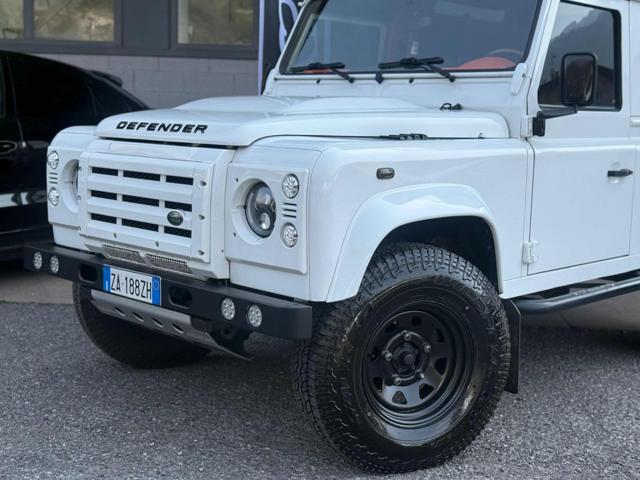 LAND ROVER Defender usata, con Antifurto