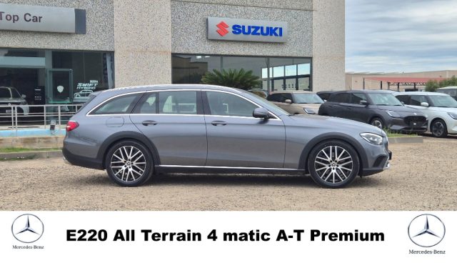 MERCEDES-BENZ E 220 usata, con Boardcomputer