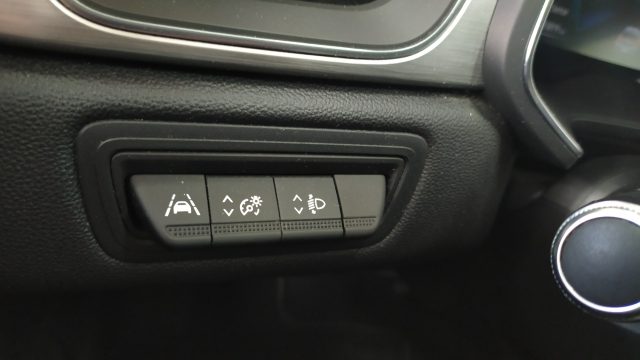 RENAULT Captur usata, con Sistema di navigazione