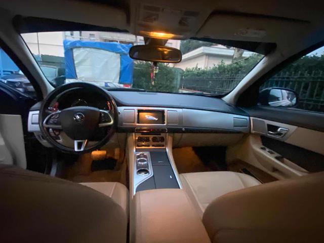 JAGUAR XF usata 7