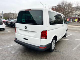 VOLKSWAGEN Caravelle usata, con Chiusura centralizzata