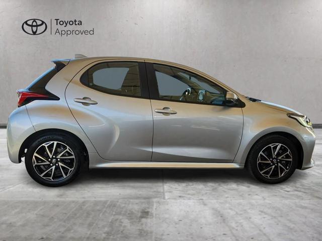TOYOTA Yaris usata, con Cerchi in lega