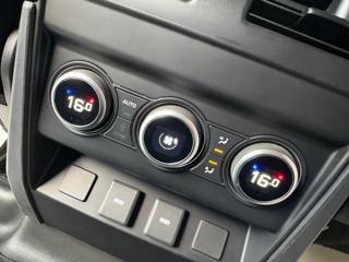 LAND ROVER Defender usata, con Trazione integrale