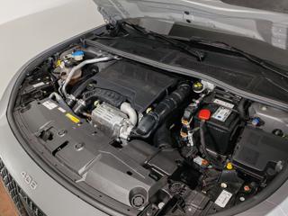 PEUGEOT 408 usata, con USB