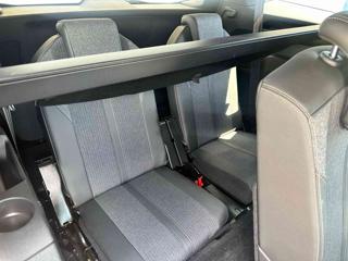 PEUGEOT 5008 usata, con ESP