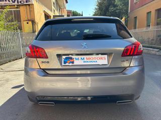 PEUGEOT 308 usata, con Autoradio