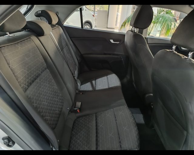KIA Rio usata 22