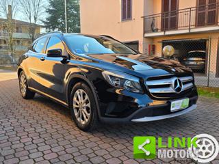 MERCEDES-BENZ GLA 200 156 CV Executive Garanzia 12 Mesi