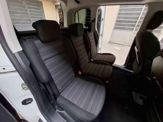 OPEL Combo Life usata, con Controllo automatico clima