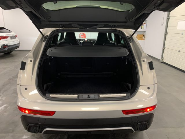 DS AUTOMOBILES DS 7 usata, con Sistema di navigazione