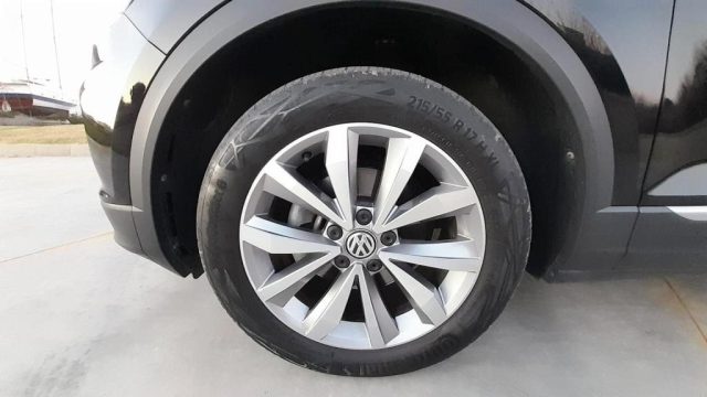 VOLKSWAGEN T-Roc usata, con Volante in pelle