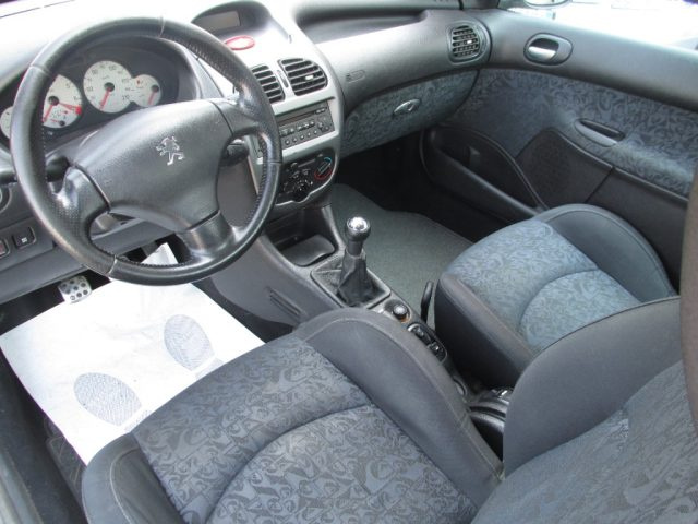 PEUGEOT 206 usata 34