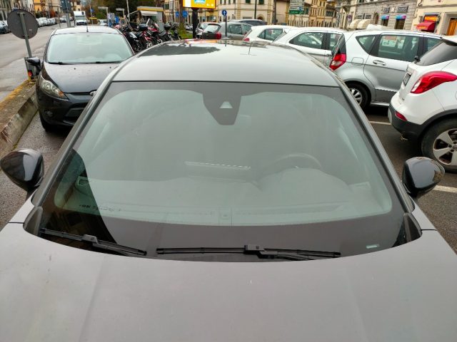 PEUGEOT 2008 usata, con Fari LED