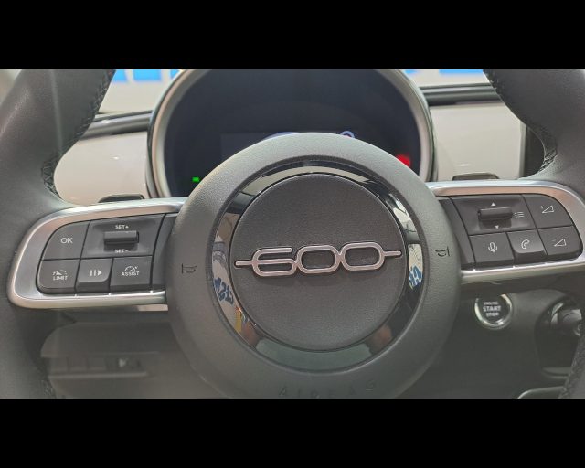 FIAT 600 usata, con Sedile posteriore sdoppiato