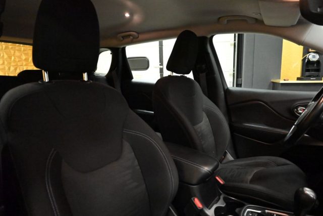 JEEP Cherokee usata 37