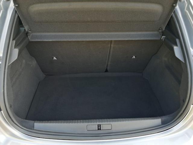 PEUGEOT 208 usata, con Bluetooth