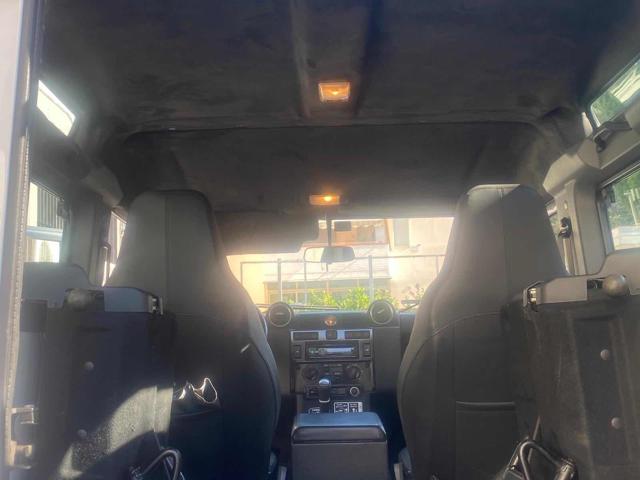 LAND ROVER Defender usata 10