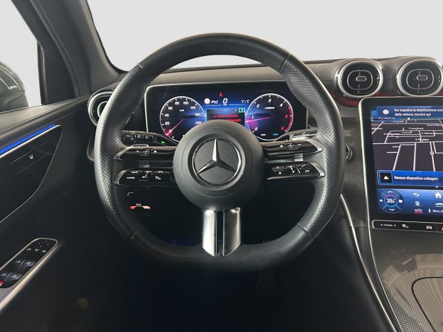 MERCEDES-BENZ GLC 220 usata 11