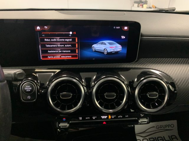 MERCEDES-BENZ CLA 180 usata, con Fari direzionali