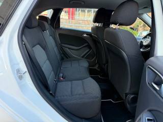 MERCEDES-BENZ B 180 usata, con Sistema di navigazione