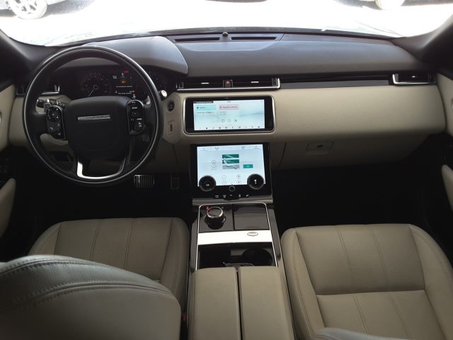 LAND ROVER Range Rover Velar usata, con Cruise Control