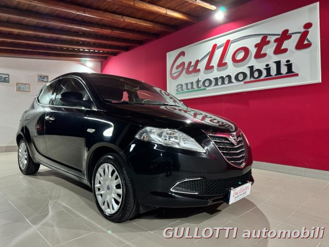 LANCIA Ypsilon usata, con ABS