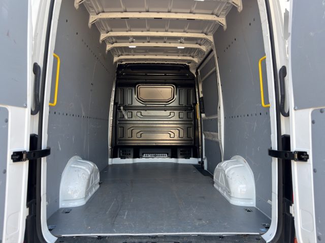 VOLKSWAGEN Crafter usata, con Sensore di pioggia