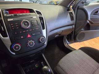 KIA cee