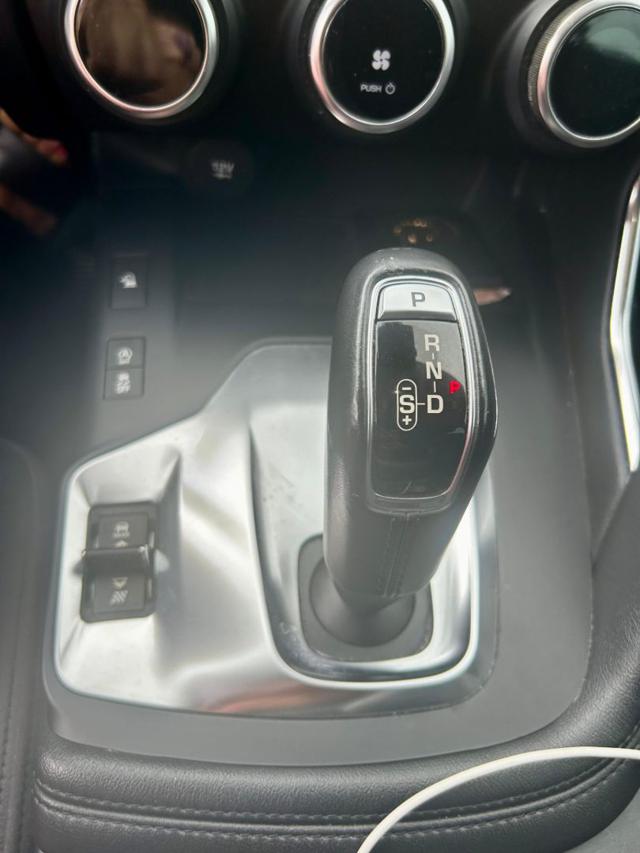 JAGUAR E-Pace usata, con Chiusura centralizzata