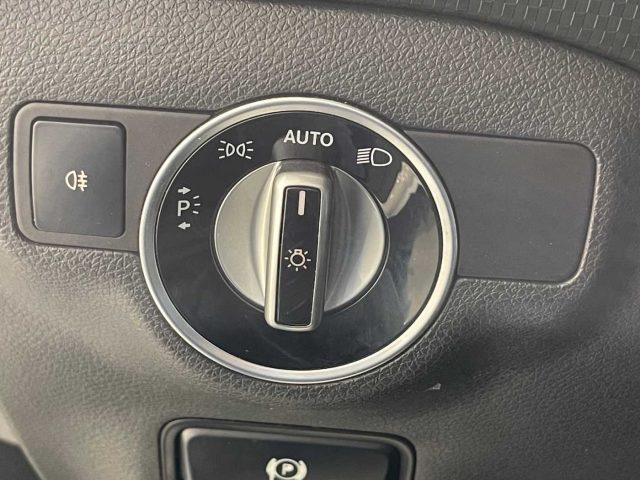 MERCEDES-BENZ A 200 usata 26