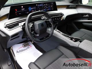 PEUGEOT 5008 usata, con Airbag