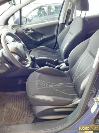 PEUGEOT 208 usata, con Fendinebbia