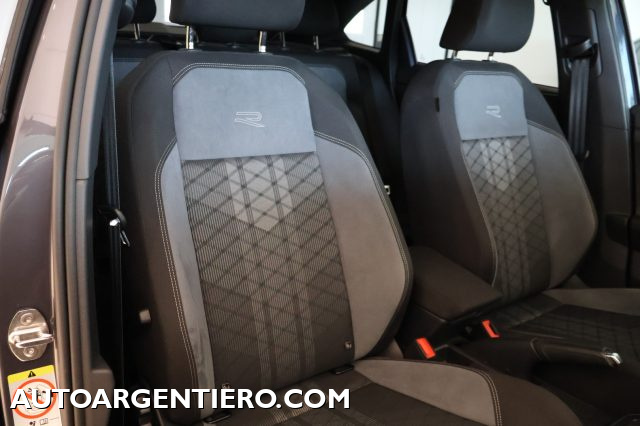 VOLKSWAGEN Taigo usata, con Bracciolo