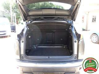 PEUGEOT 3008 usata, con Sensori di parcheggio anteriori