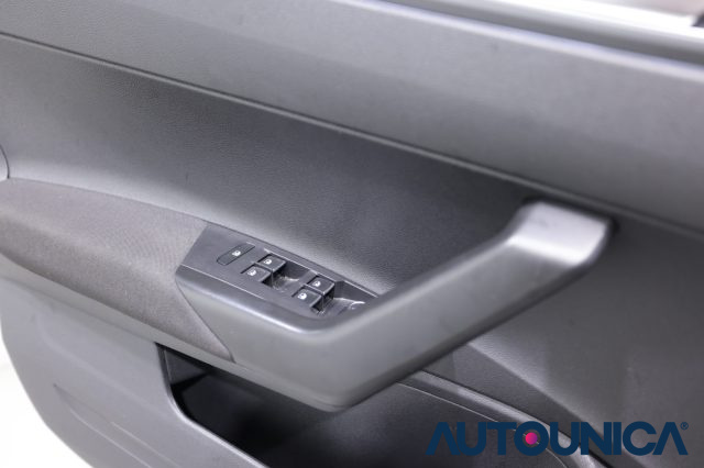 VOLKSWAGEN Taigo usata, con Sensori di parcheggio anteriori