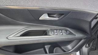 PEUGEOT 3008 usata, con Sistema di navigazione