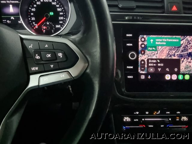 VOLKSWAGEN Tiguan usata, con Volante in pelle