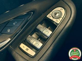 MERCEDES-BENZ C 220 usata, con Sedile posteriore sdoppiato