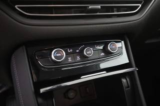 OPEL Grandland usata 11