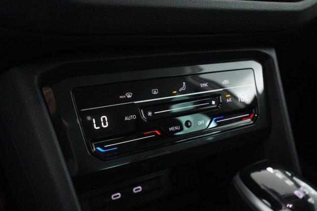VOLKSWAGEN Tiguan usata 11