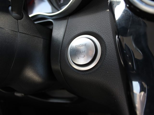 MERCEDES-BENZ GLC 250 usata, con Fari LED