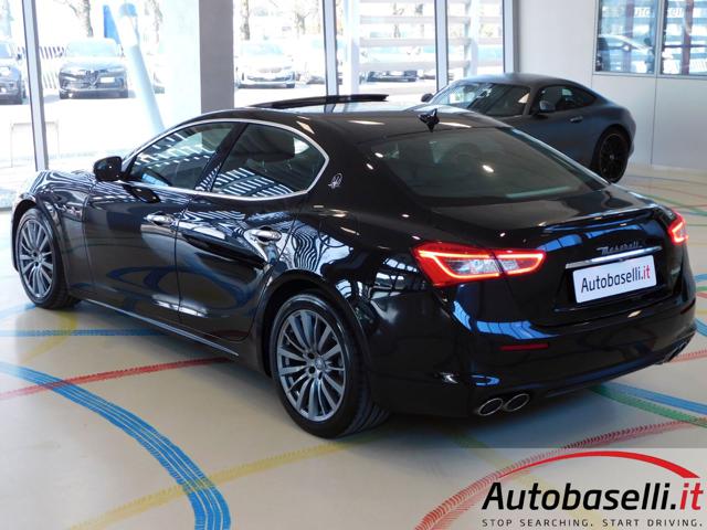 MASERATI Ghibli usata, con MP3